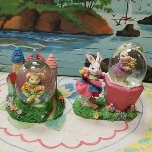 2 Easter bunny snow globe